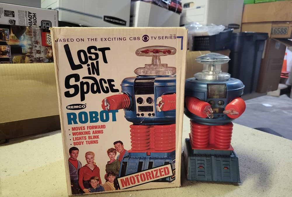 Sat. October 3rd, 11AM Toy/Pop Culture Auction